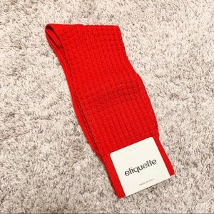 NWT Etiquette Clothiers Socks Houndstooth Waffle, Red